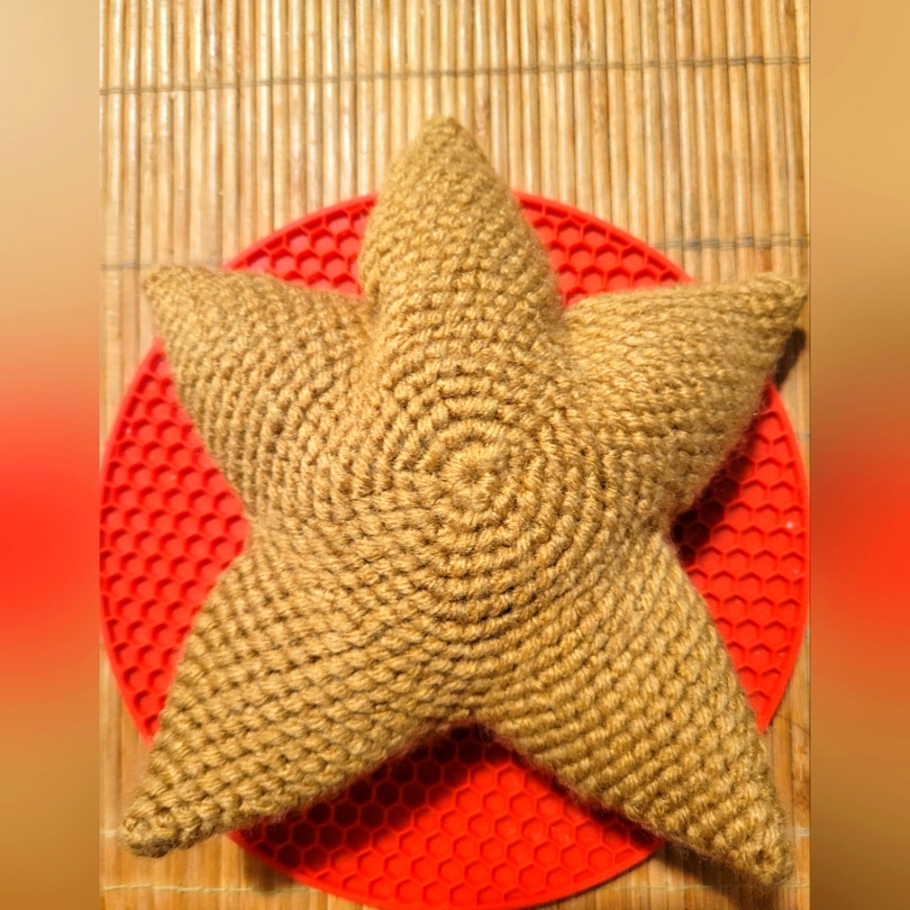 Handmade Crochet Starfish NWOT - Picture 5 of 7